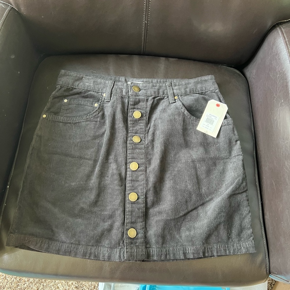 BillaBong Black Corduroy Mini Skirt NWT